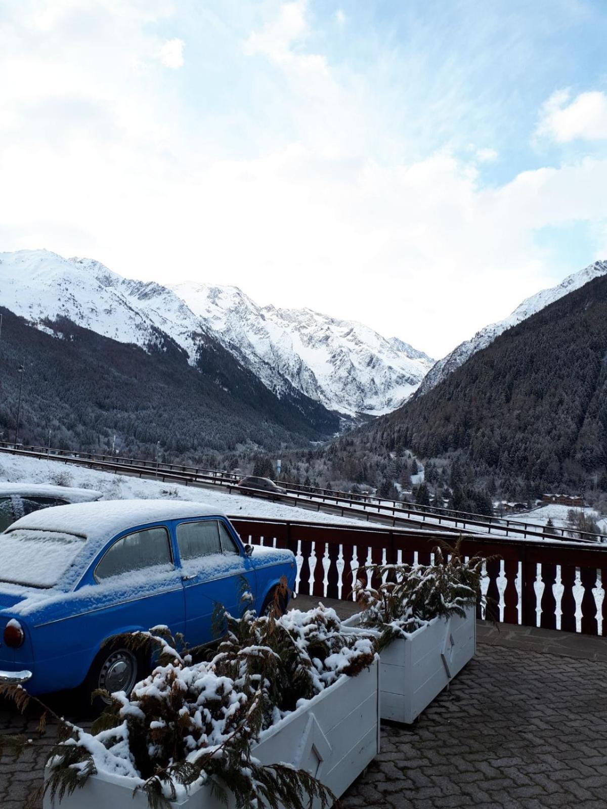 Veduta Dell'adamello Hotel