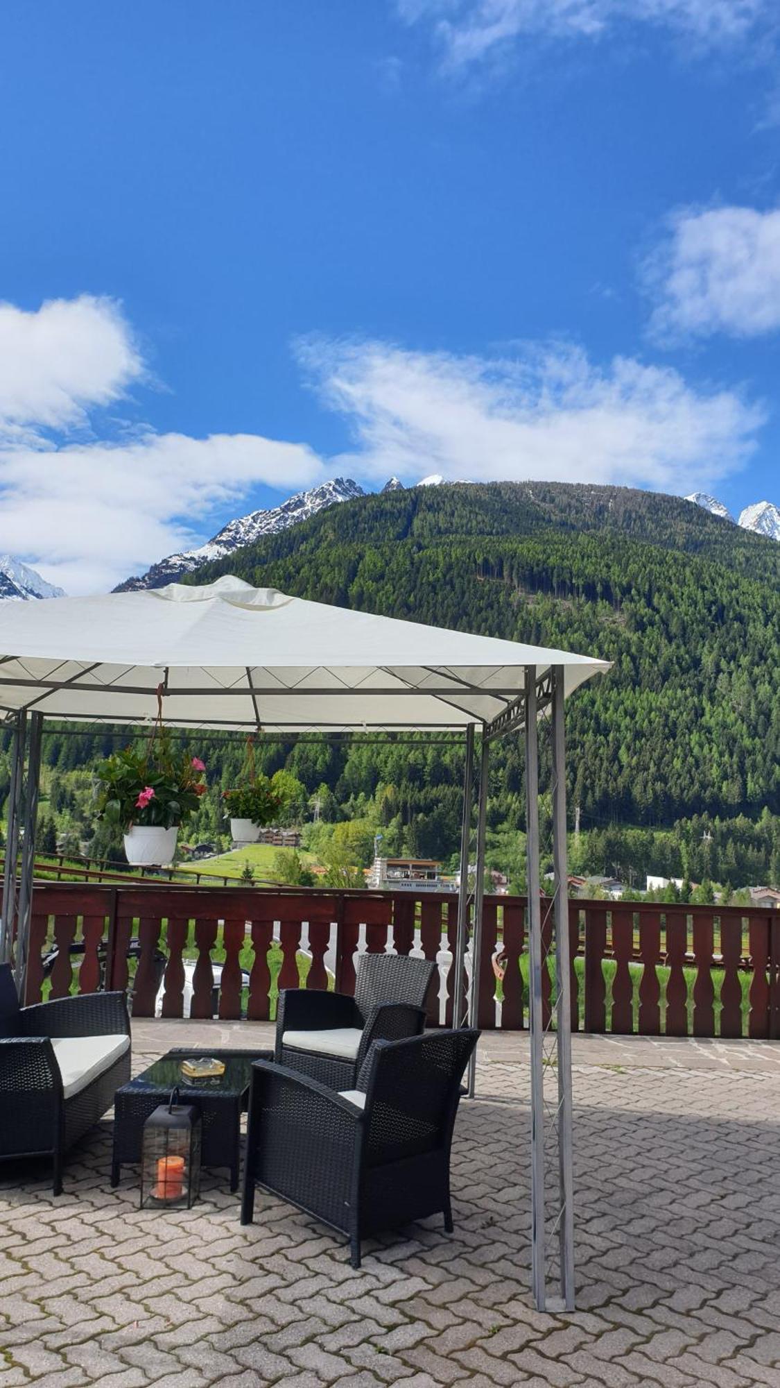 Hotel Veduta Dell'adamello 3*