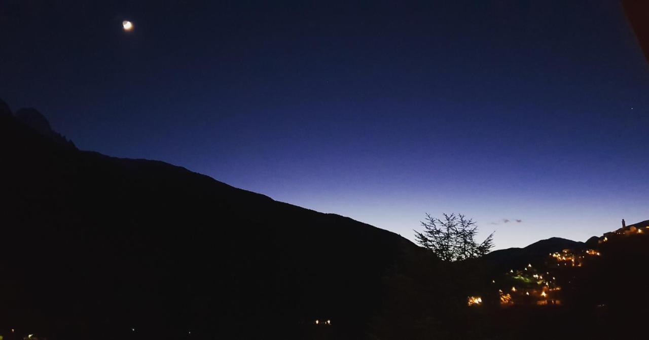 Veduta Dell'adamello 3* Temù